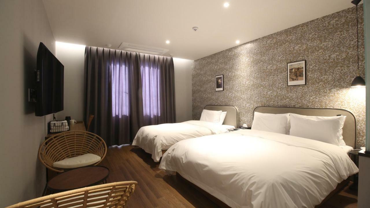 Perfect Hotel Gimhae Eksteriør billede